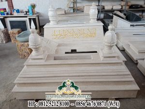 Contoh Makam Sederhana | Makam Marmer Keraton Cirebon
