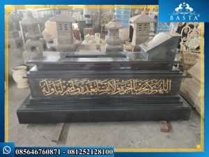 Design Makam Granit dengan Model Uje