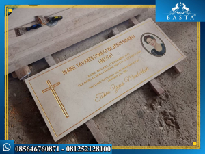 Mengukir Keindahan Prasasti Batu Nisan Marmer yang Minimalis