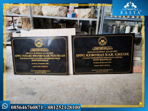 Percayakan Prasasti Granit Peresmian Anda pada Bintang Antik Sejahtera Kualitas Terjamin