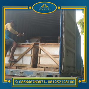 Gambar Proses Packing Lantai Marmer