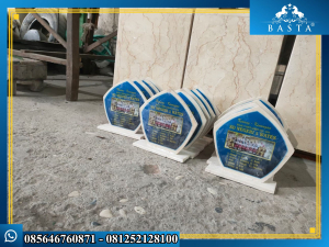 Design Vandel Marmer Wisuda Minimalis