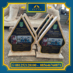 Desain Vandel Marmer Custom untuk Wisuda Desain Vandel Marmer Custom untuk Wisuda